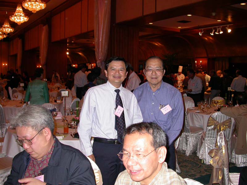 mdcuday09.jpg 91.4K