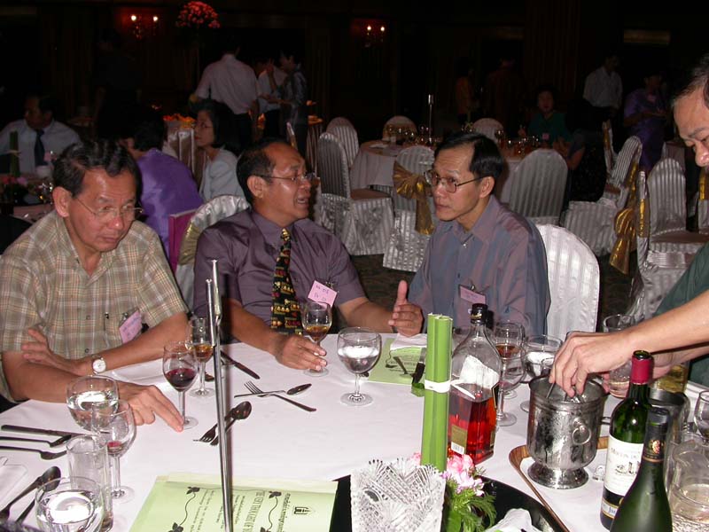 mdcuday10.jpg 96.2K