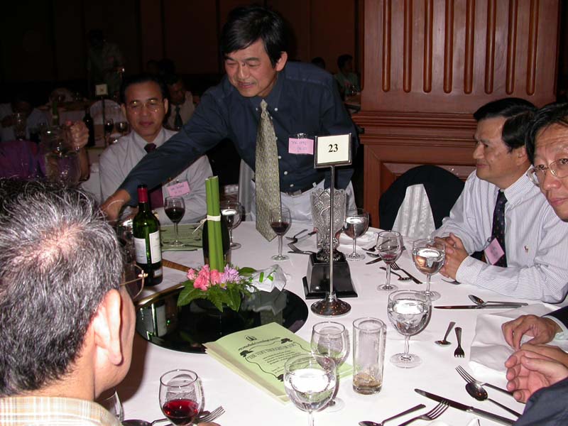 mdcuday13.jpg 101.2K
