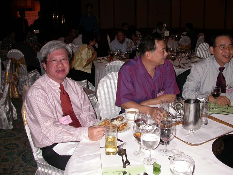 mdcuday20.jpg 91.2K