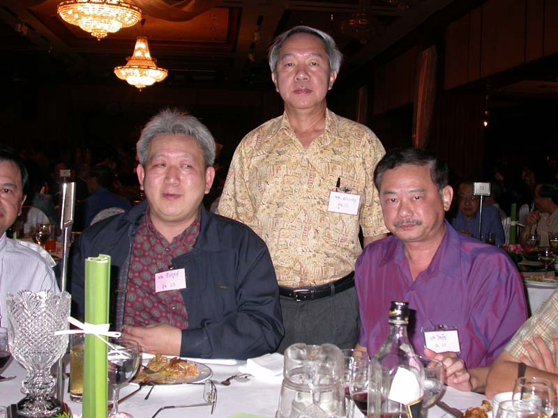 mdcuday25.jpg 92.9K