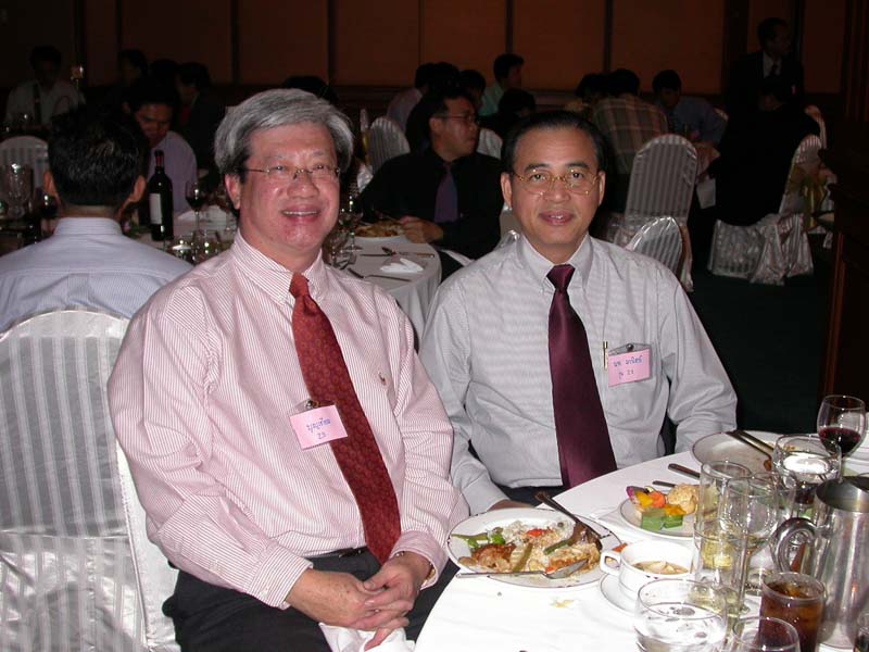 mdcuday27.jpg 92.1K
