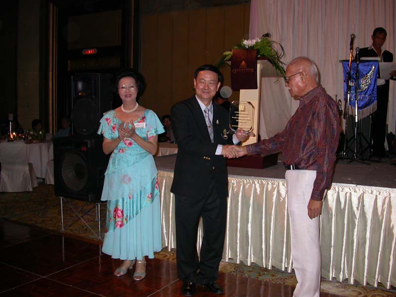 MDCU_Alumni48-40.JPG 75.6K