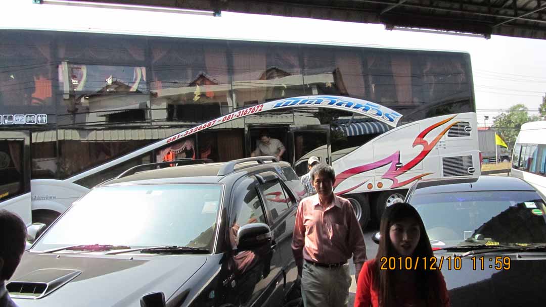 Lunch_Mae_Pranom_10_02.JPG 102.6K