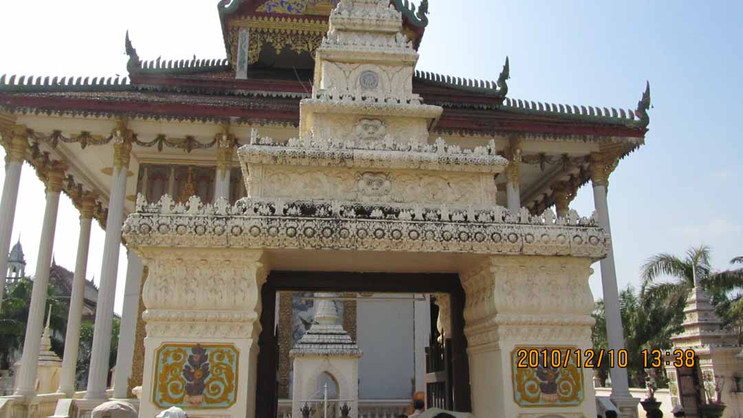 wat_kaew_pichit_05.JPG 98.0K