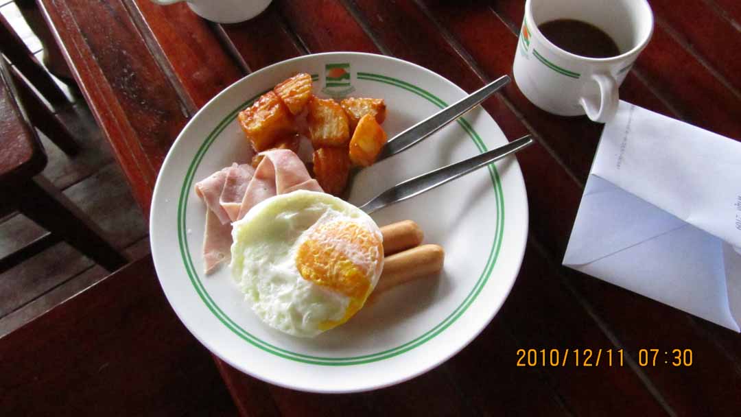 breakfast_11_14.JPG 72.2K