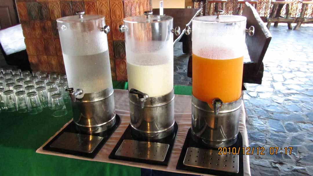 breakfast_12_10.JPG 90.5K