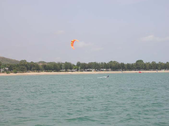 DSCN1052.JPG 49.7K