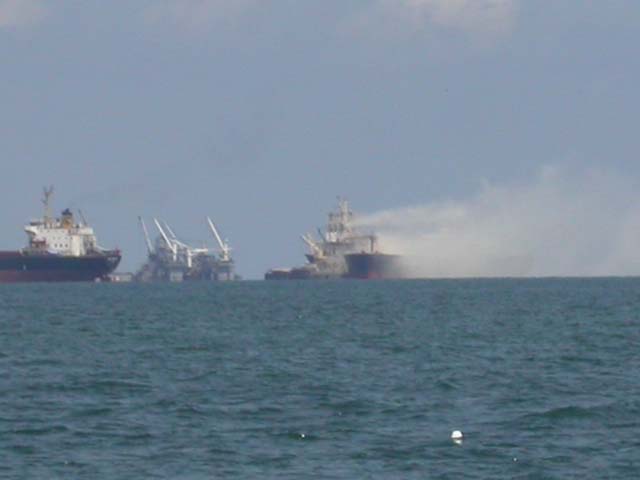 DSCN2425.jpg 32.1K