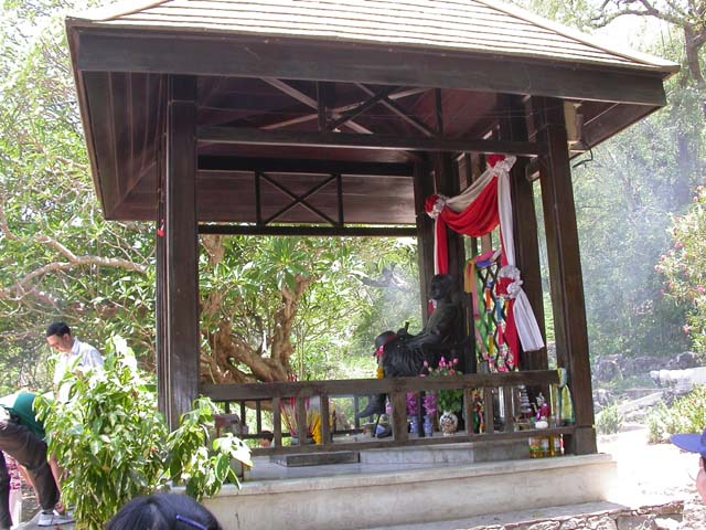 DSCN2596.jpg 100.1K