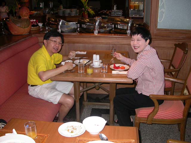 DSCN2323.jpg 68.7K