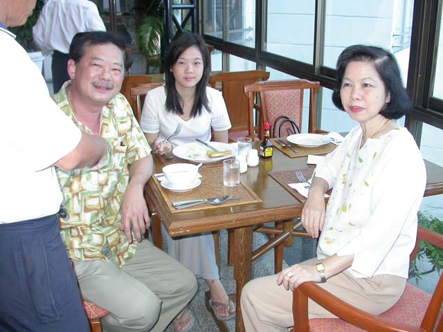 DSCN2330.jpg 72.7K
