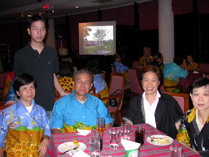dinner015.JPG 727.6K