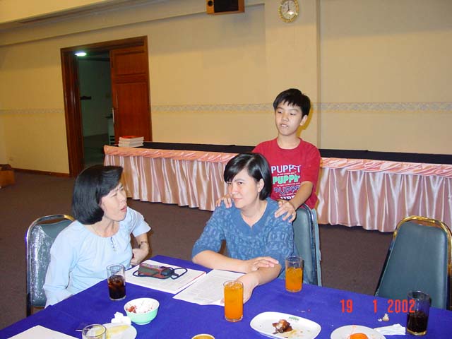 Dsc02405.jpg 51.5K