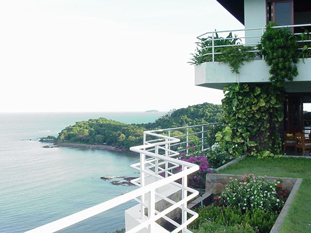 hinoon117.jpg 54.5K