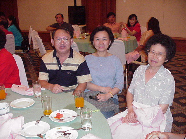 hinight129.jpg 88.2K