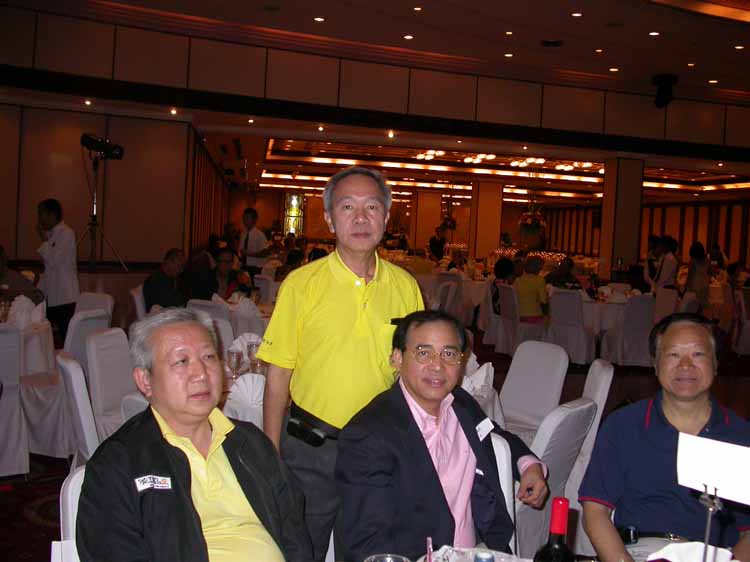 alumni06_08.jpeg 58.2K