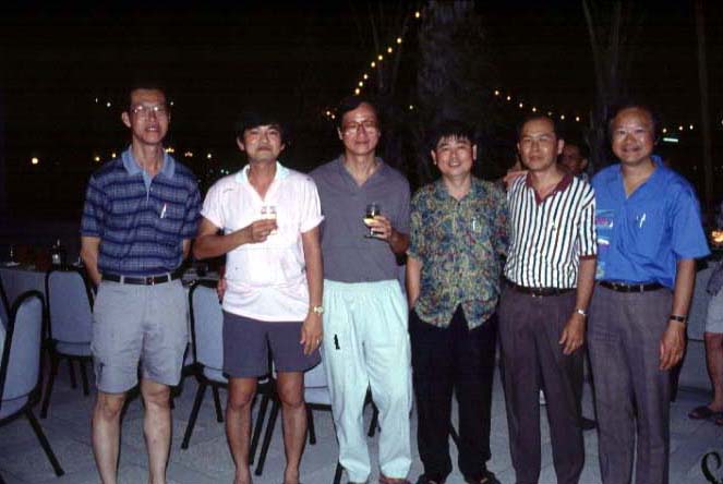 pmy00009.jpg 41.8K